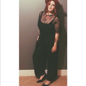 H&M Tops - *3 for $20* Plus size Black lace H&M crop top. H&M Tops - *3 for $20* Plus size Black lace H&M crop top.